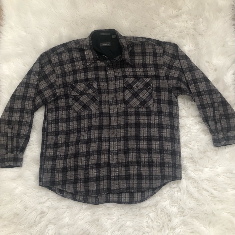 3/$20🌸 Van Heusen Flannel Shirt